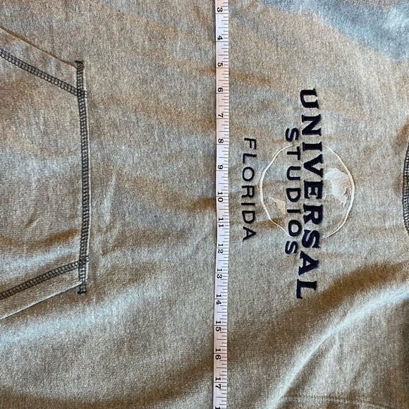UNIVERSAL Studios Sweatshirt size small - Picture 4 of 6
